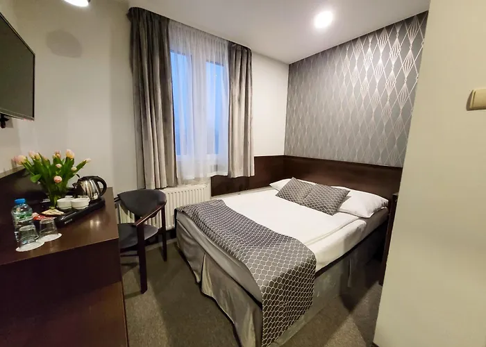 Hotel Fero Express POKOJE KLIMATYZOWANE AC