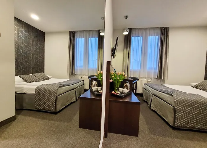 Hotel Fero Express POKOJE KLIMATYZOWANE AC